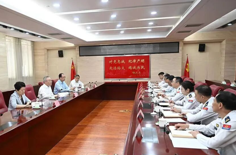 沈晓明毛伟明看望慰问浏阳烟花厂爆炸事故救援指战员代表