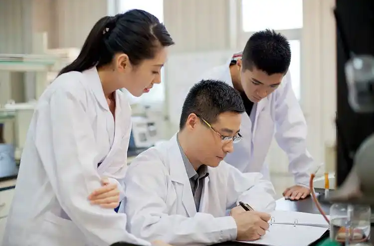 导学之间应是有温度的学术接力