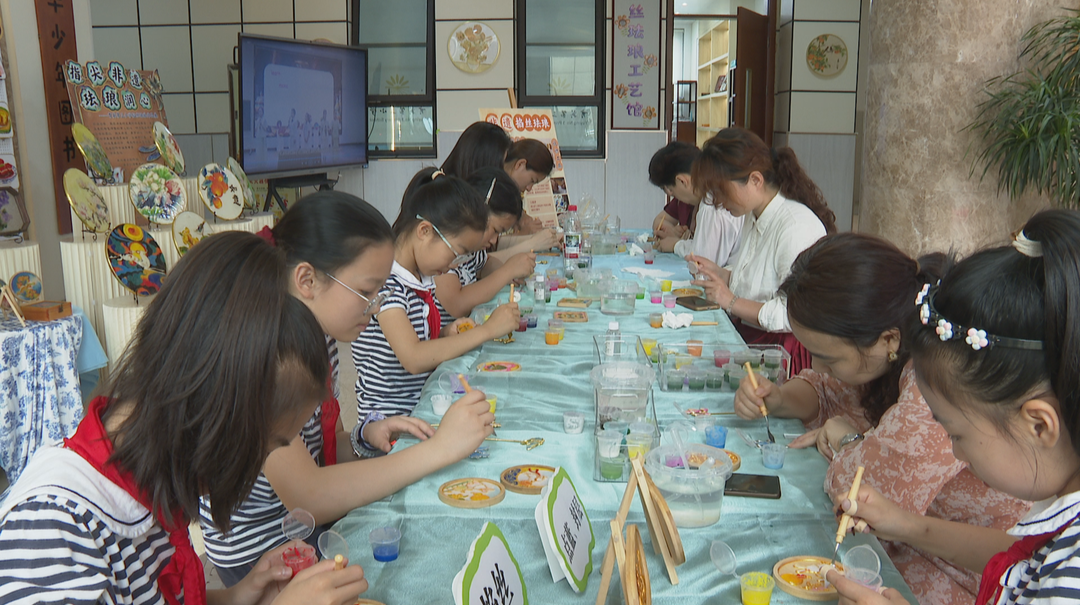 校园发现：从“单科美育”到“全科浸润” 长沙小学每节课都藏着美育密码