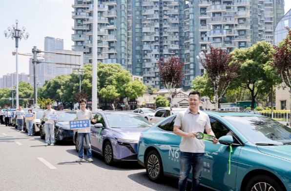 送考车辆优先通行，考生免费乘坐公交、地铁，长沙启动爱心送考公益行动