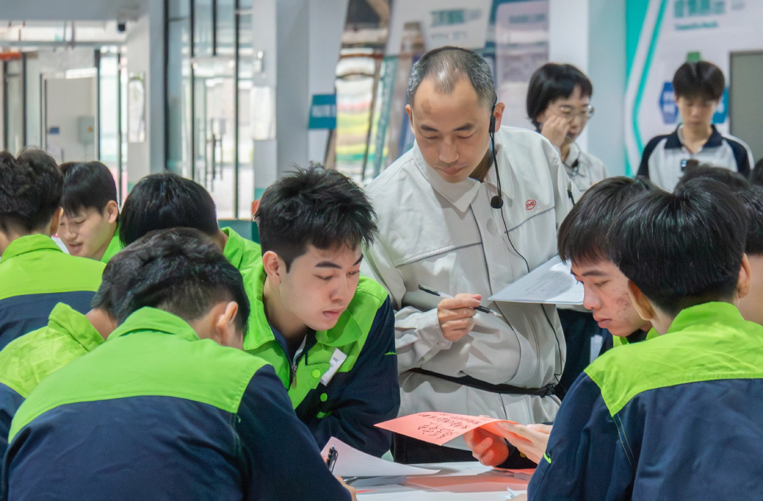 《教育发展“十五五”规划》系列解读之七：如何以高质量教师队伍引领教育高质量发展？