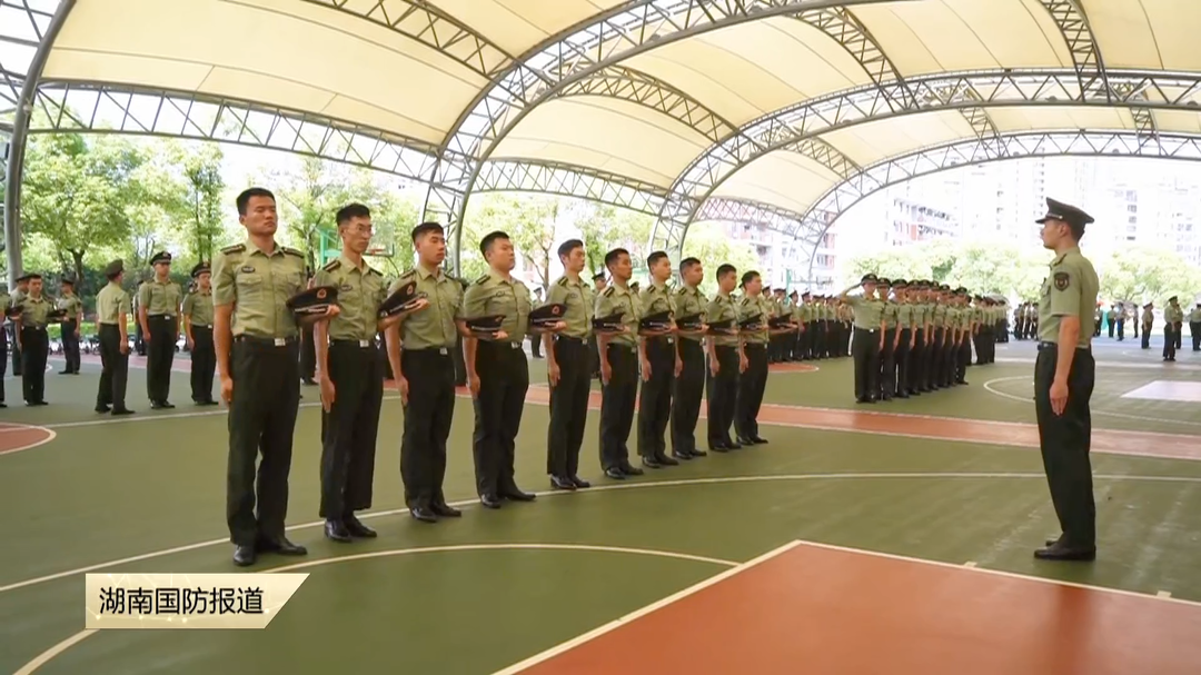 国防科技大学：新训骨干苦练本领 做好新兵领路人