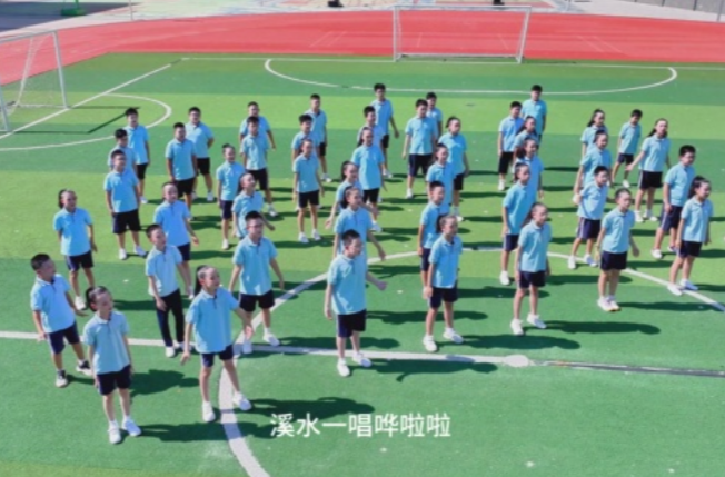 湖南校园好声音｜长沙市雨花区砂子塘新世界小学“新少年”合唱团《立春》清新开唱