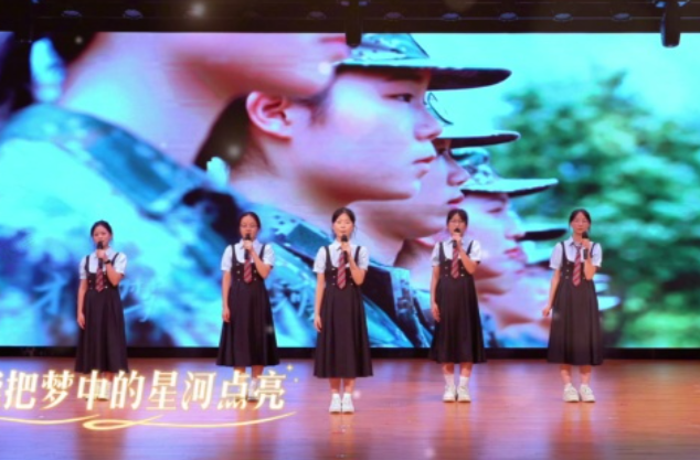 湖南校园好声音｜益阳医学高等专科学校唱响《燃成你的光》