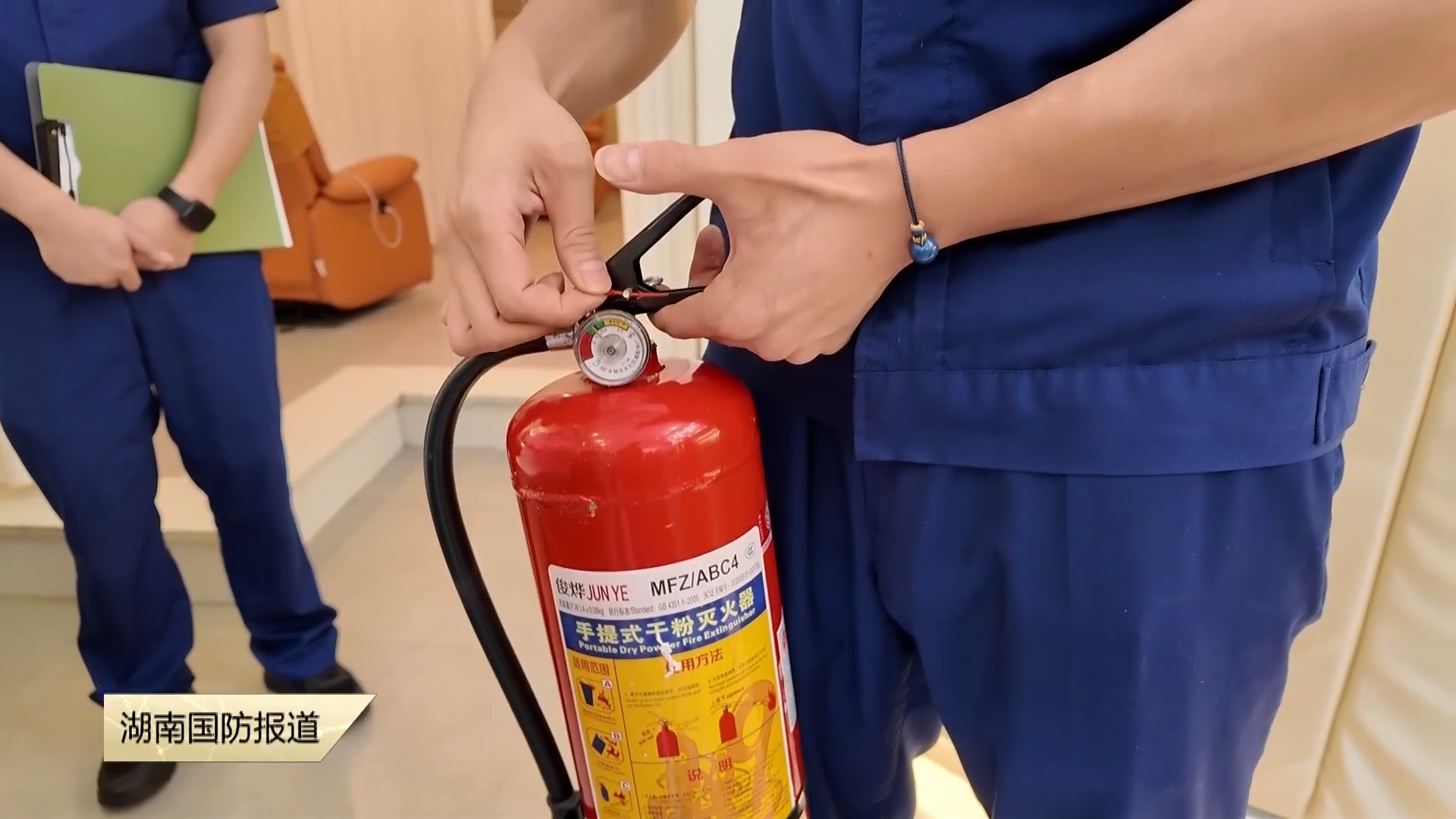 烟火气里守安全！长沙消防微课堂走进沿街门店