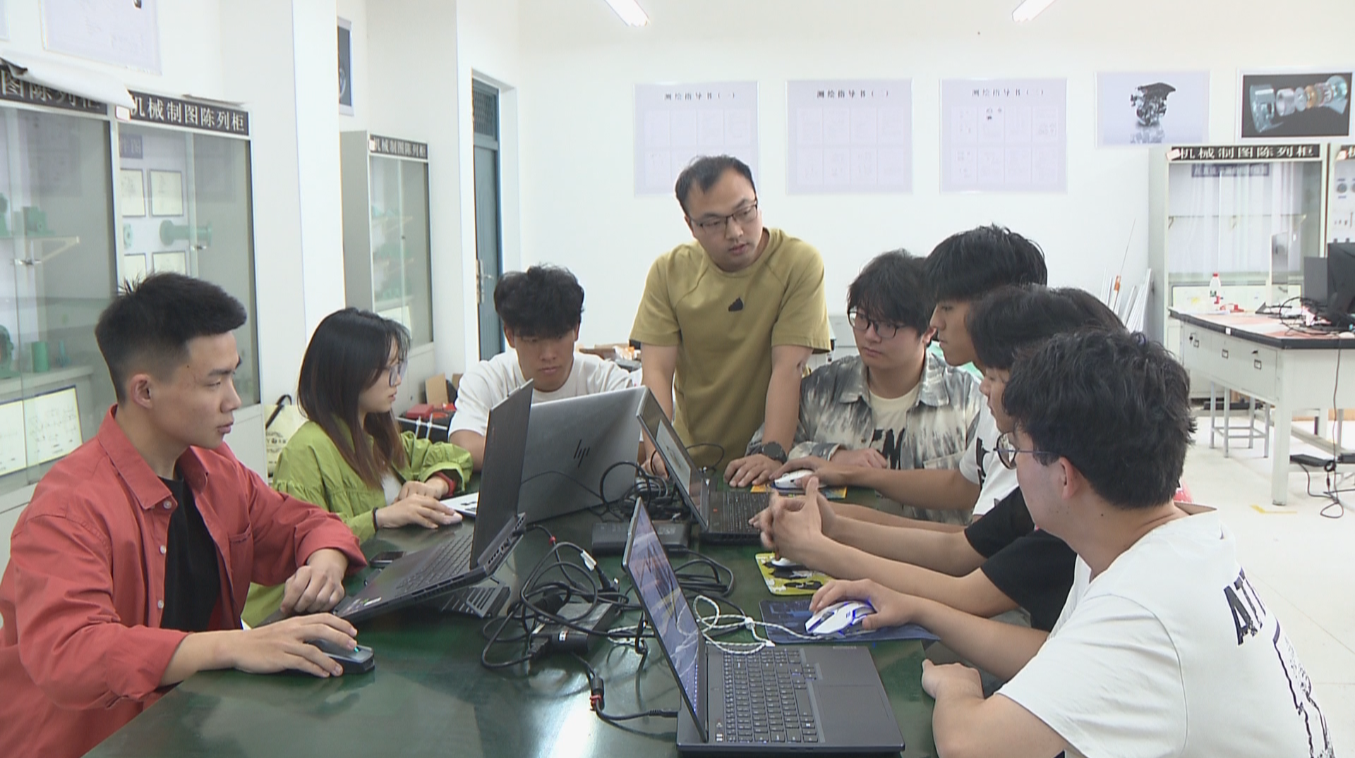 湖南出台激励措施 打造大学生创业实战型校外导师