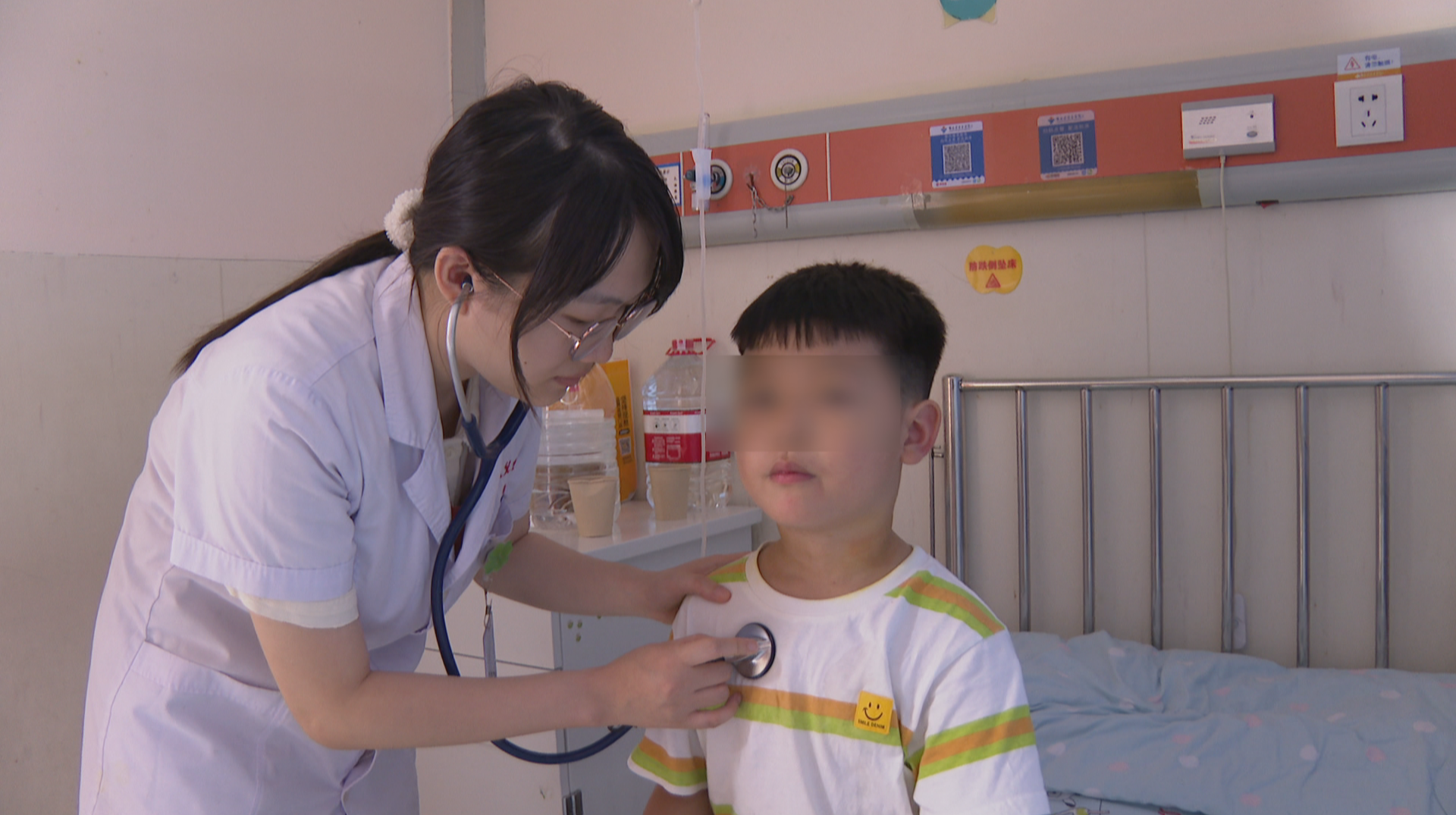 溯溪归来反复高热呕吐  11岁男孩被确诊“鼠尿病”