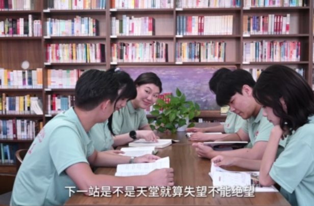 湖南校园好声音｜湖南工艺美术职业学院唱响《倔强》