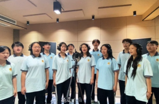 湖南校园好声音｜益阳市桃江县第二中学唱响《越过森林》
