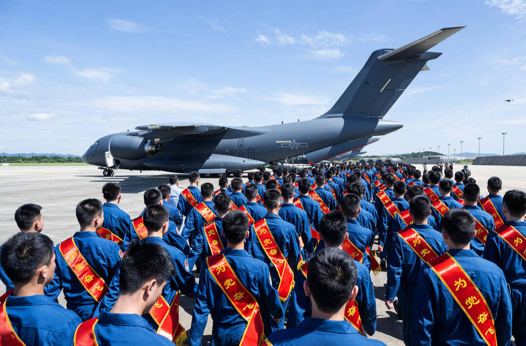 2027空军招飞启动！高三学生及家长必读指南