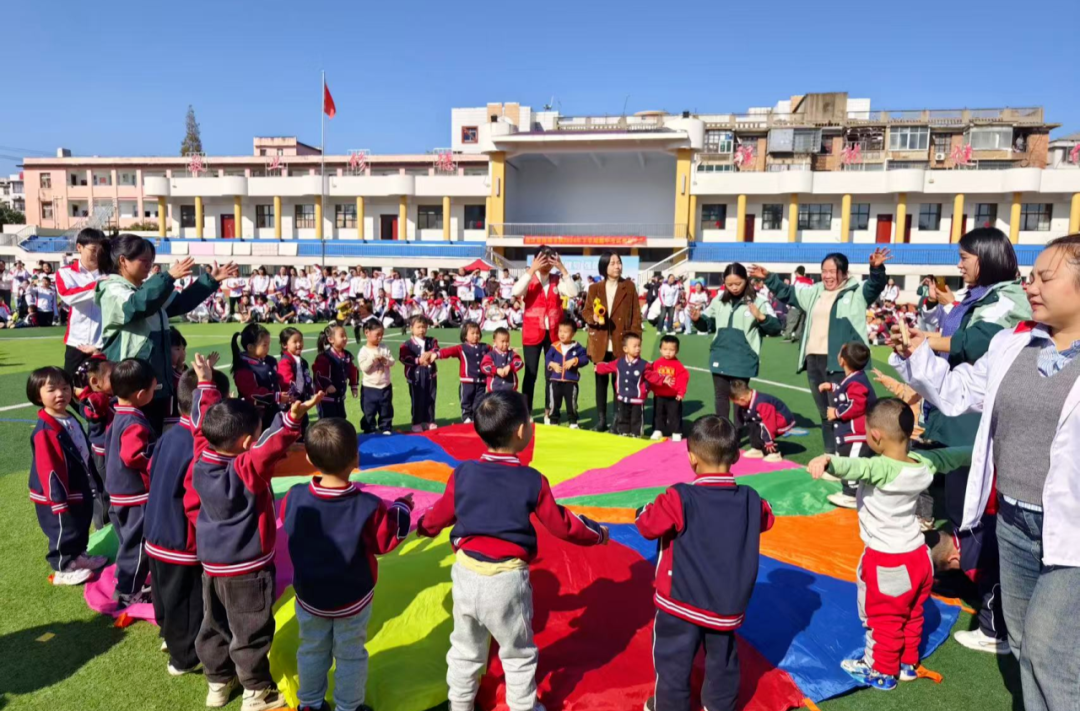 学段衔接“各地有招”——家校协同篇