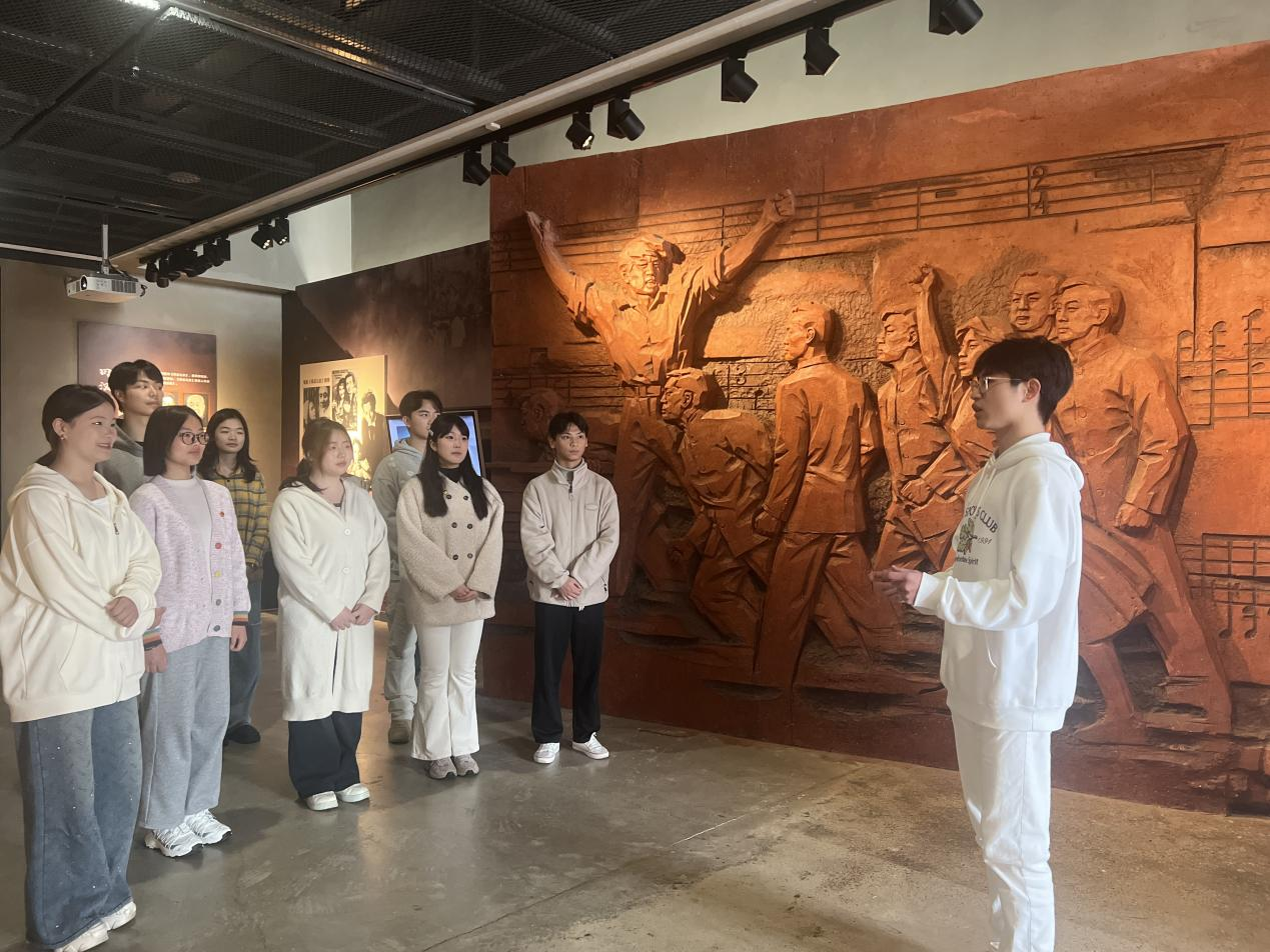 湖南商务职院：走进田汉故里，师生同上一堂“思政大课”